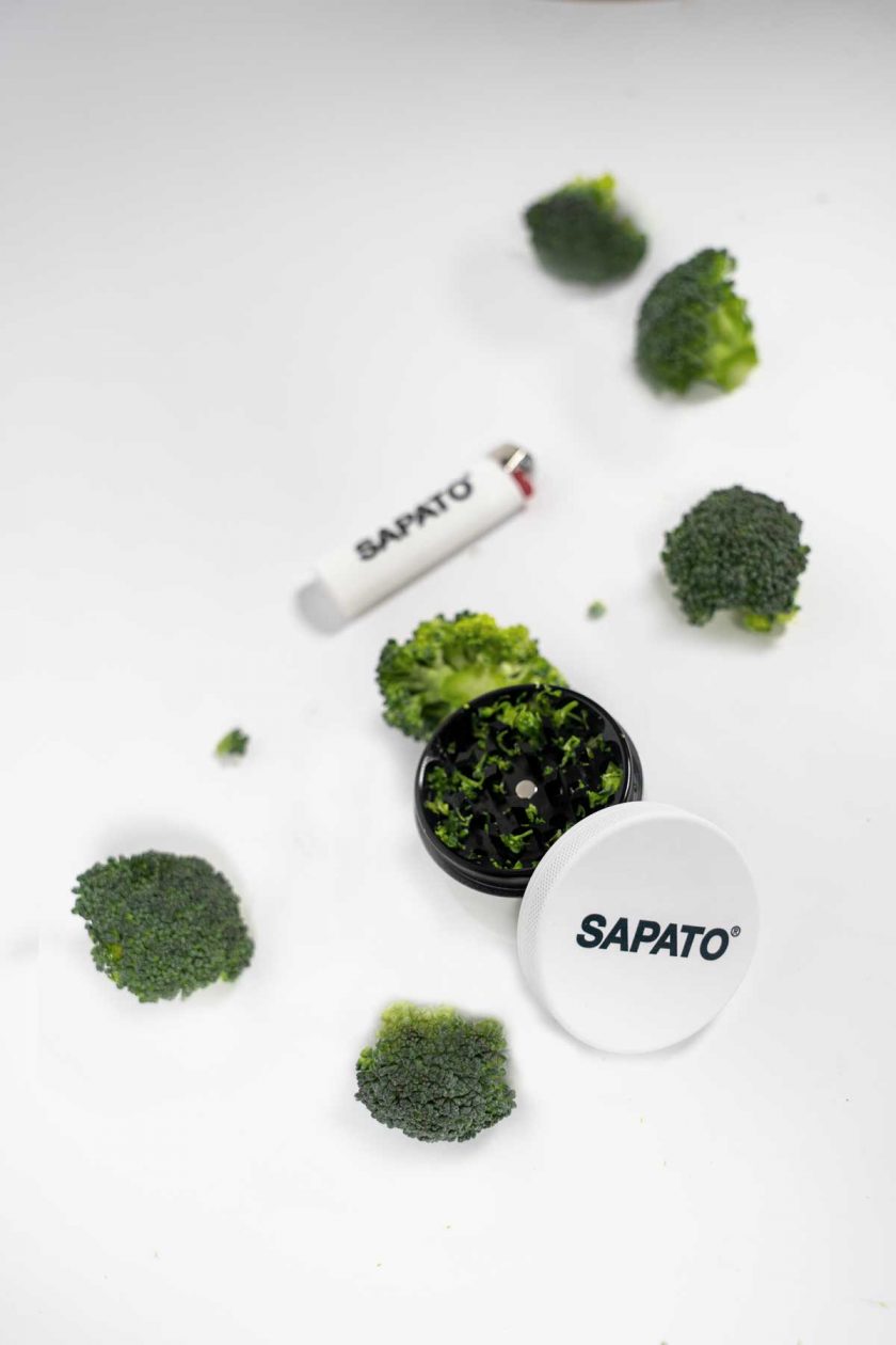 sapato-logo-grinder-white-4